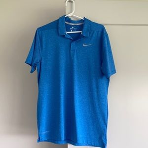 Never worn men’s Nike medium dry fit golf shirt blue